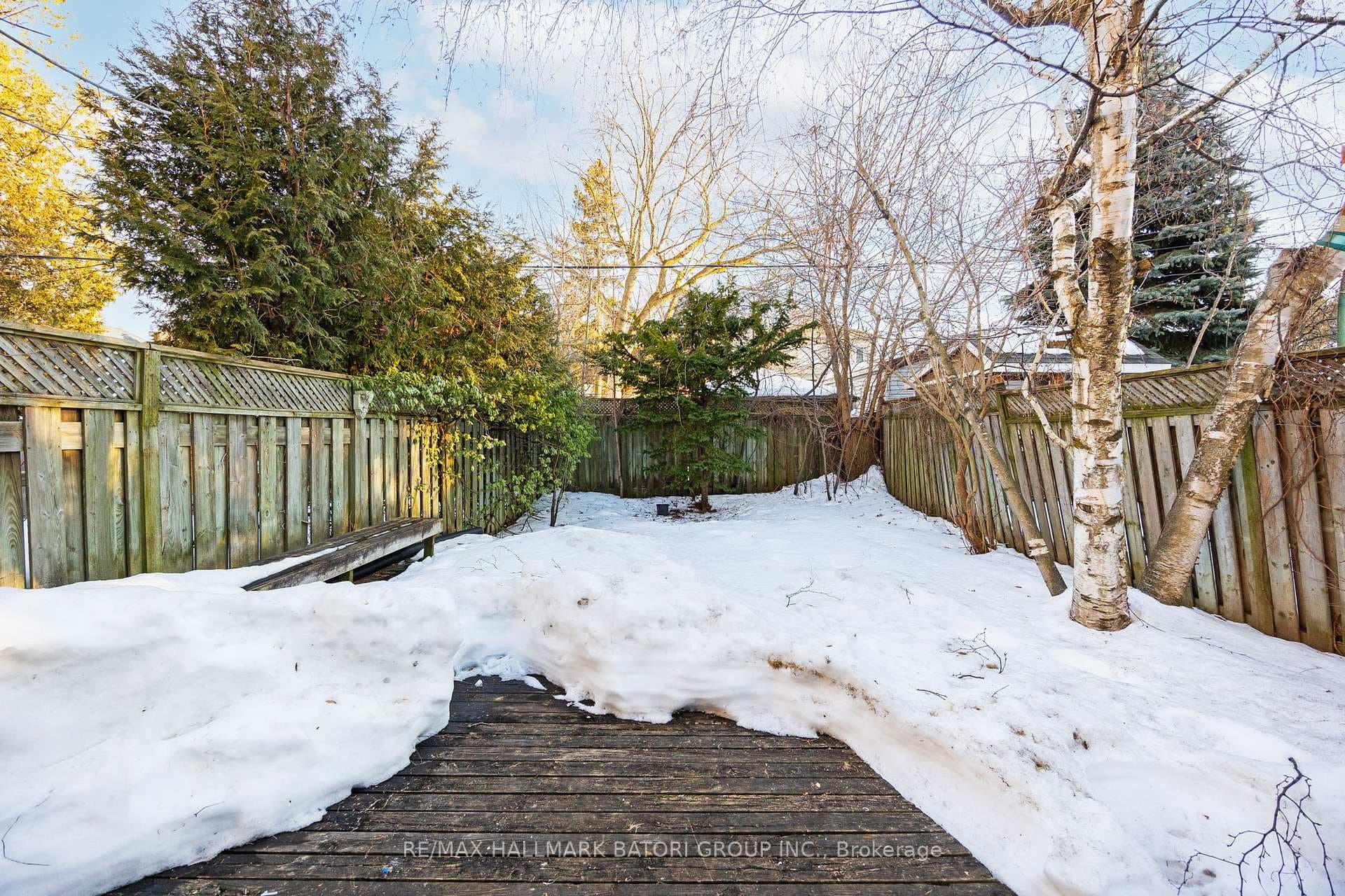 125 Glengarry Avenue photo 25
