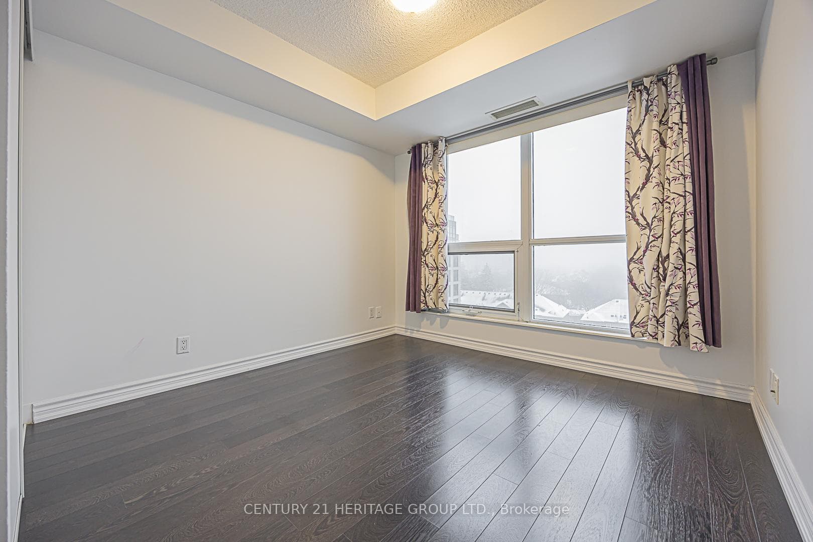 18 Harding Boulevard Unit 818 photo 20