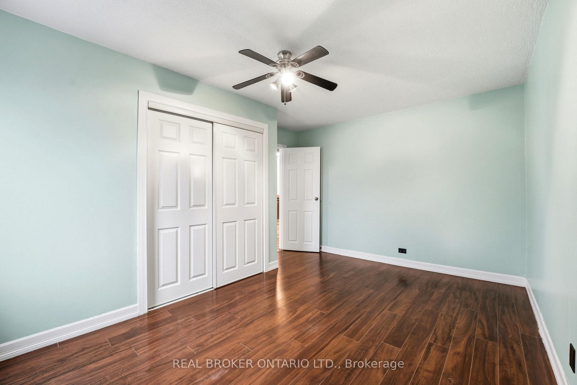 9 Mercer Road photo 12