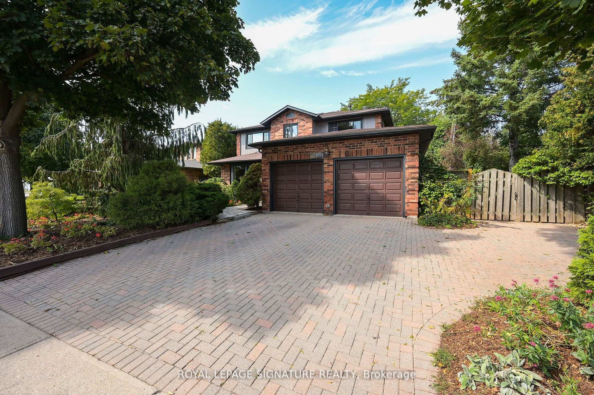 1191 Grange Road photo 1