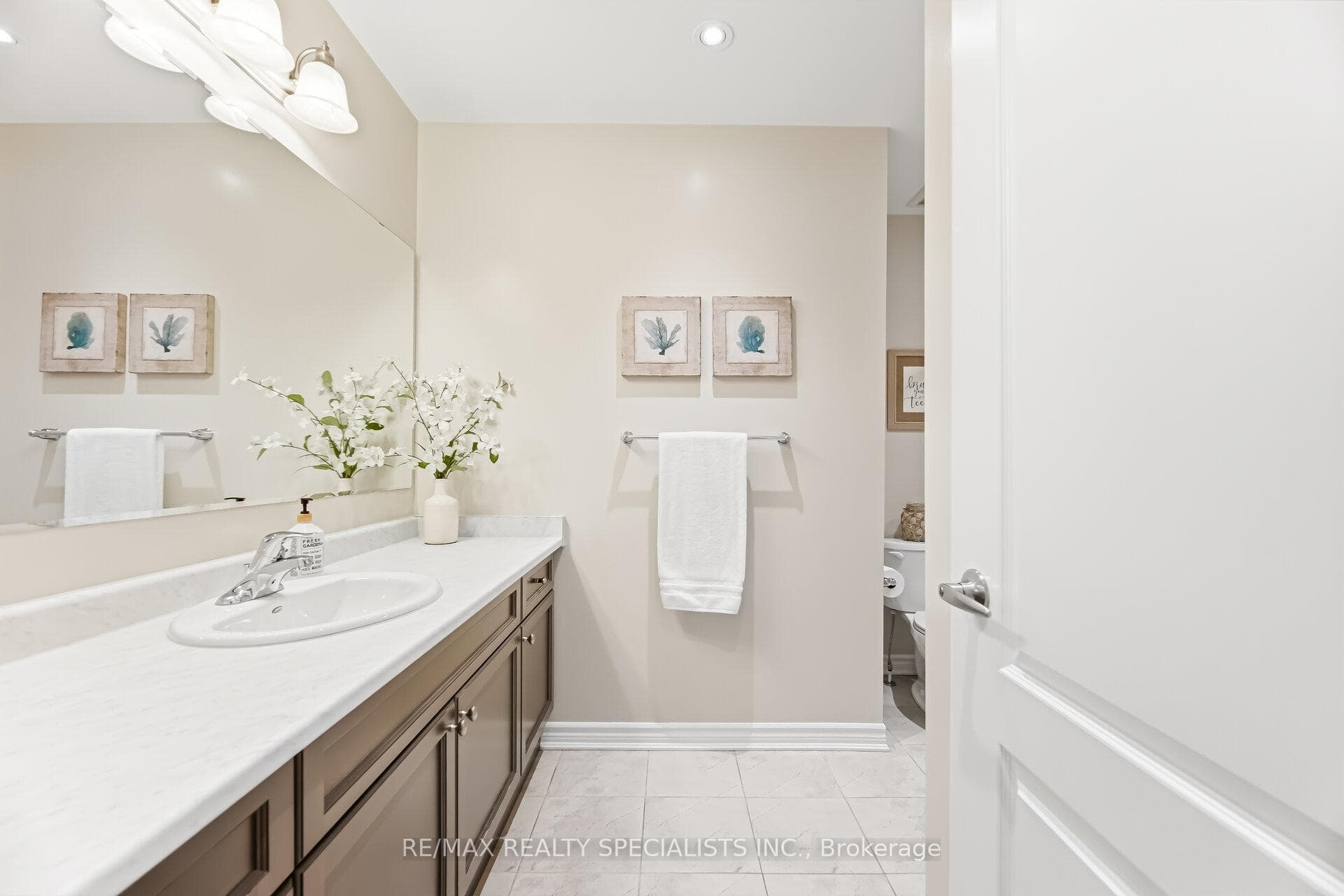 366 Emmett Landing photo 32