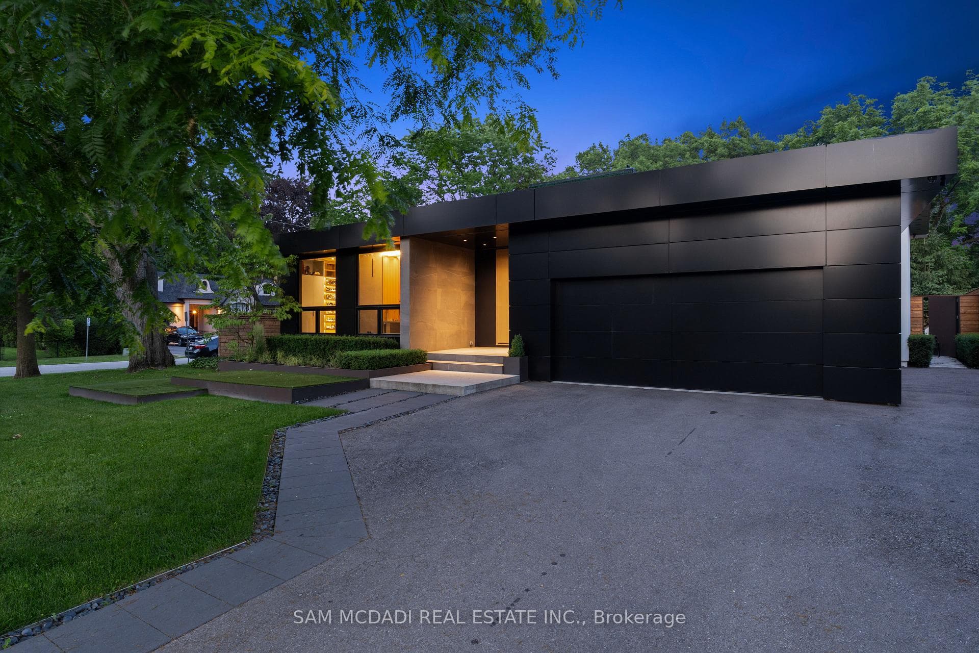 1516 Duncan Road photo 3