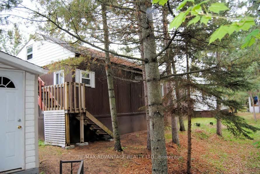 1594 Lakeshore Drive photo 19