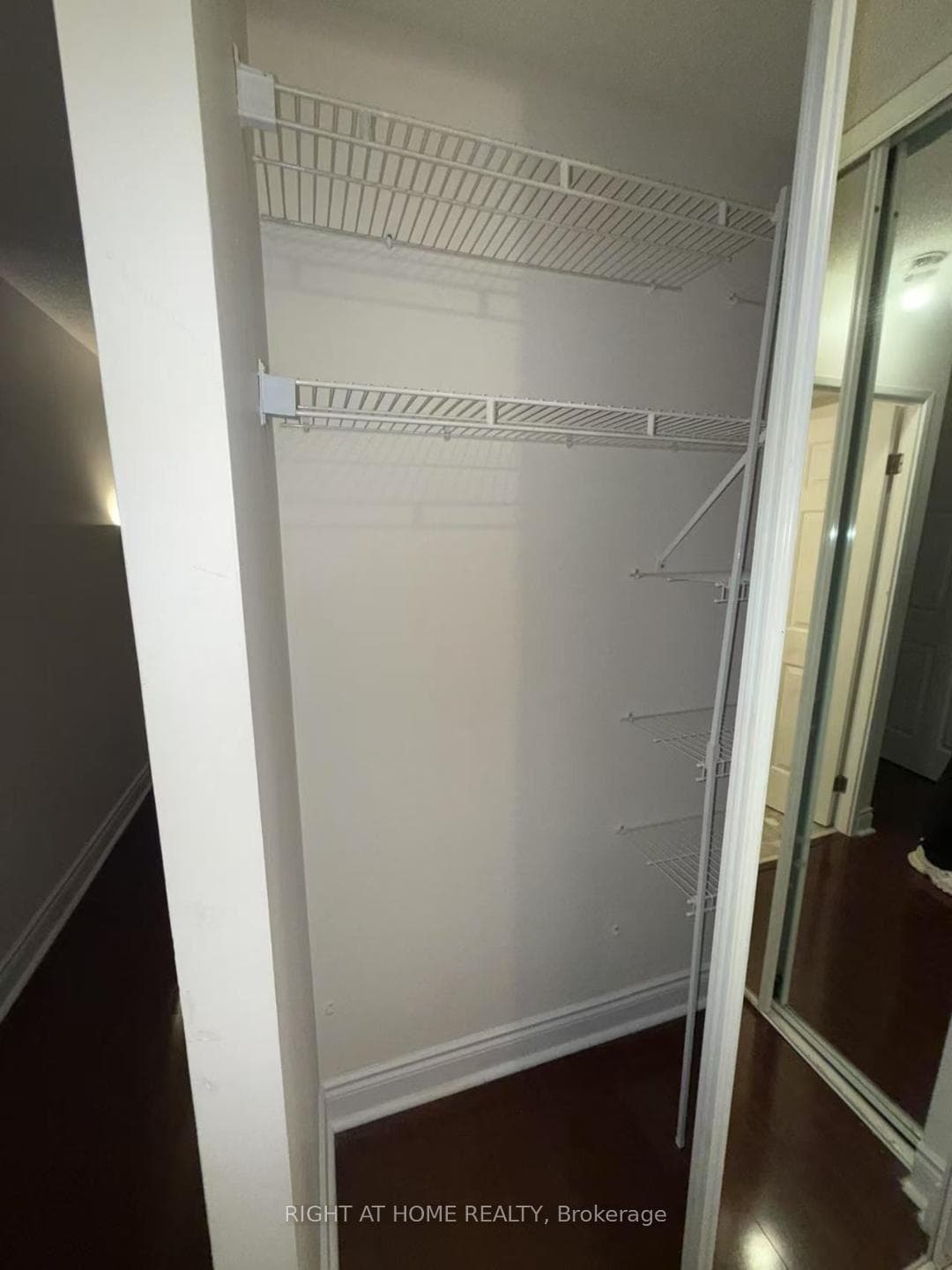 Walk In Closet