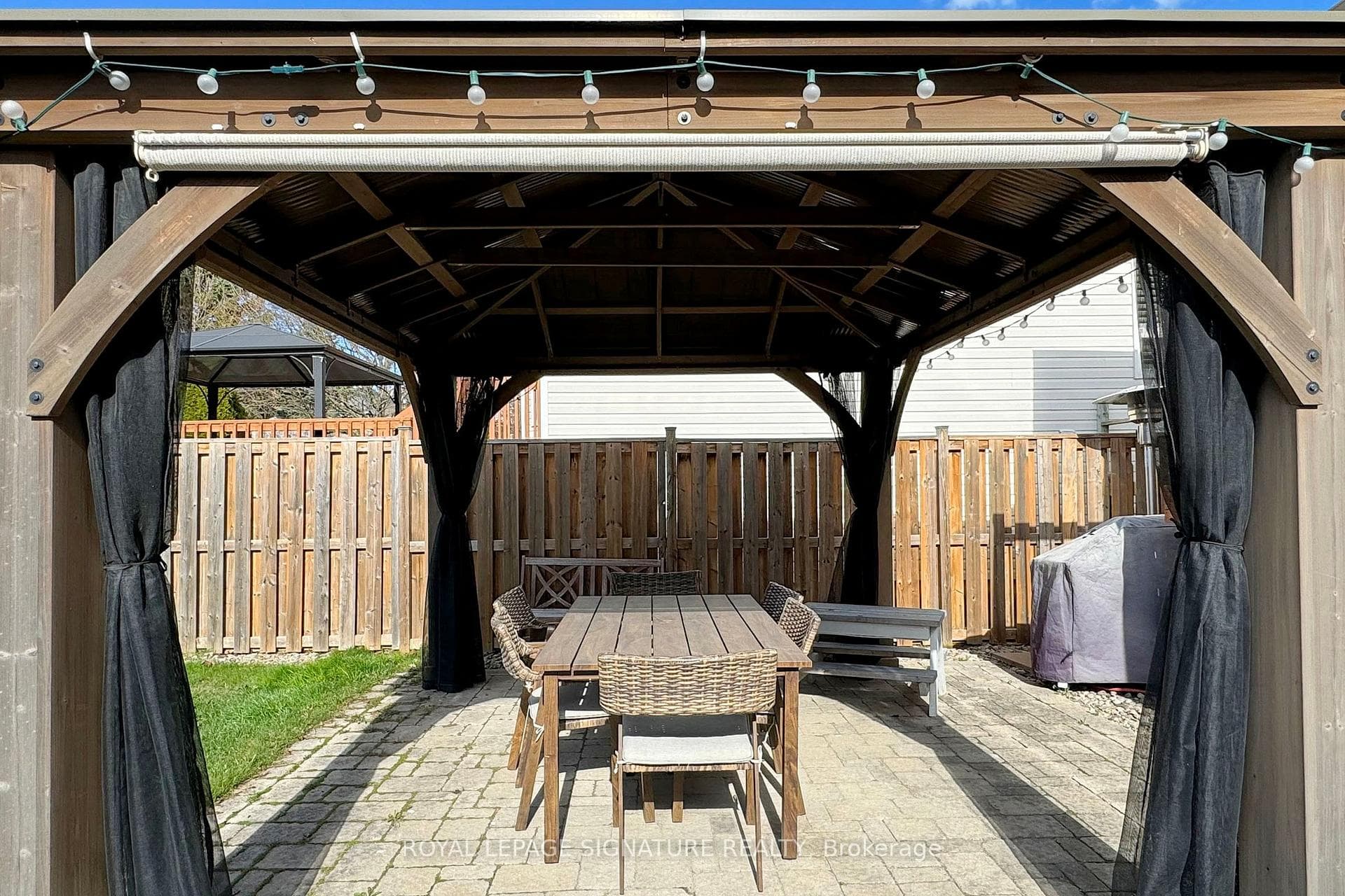 10' x 10' Gazebo w/Interlock Patio