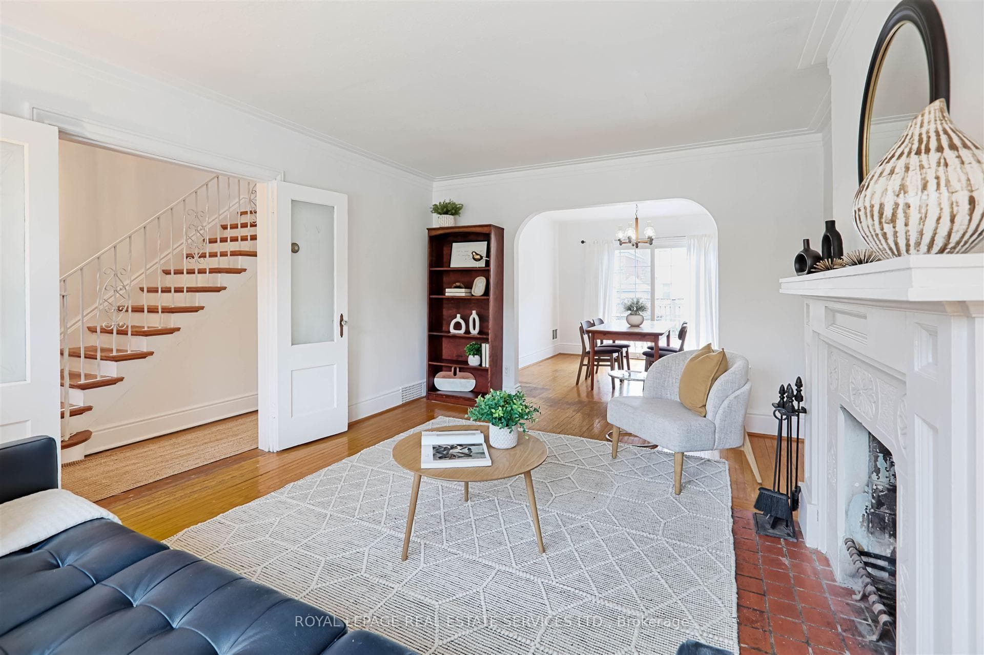 21 Sunnybrook Road photo 5