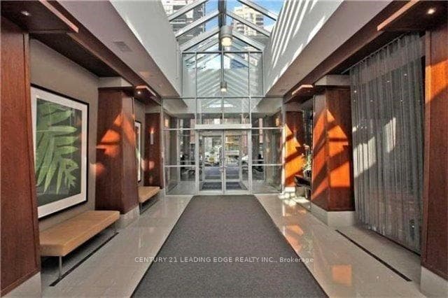 35 Bales Avenue Unit 2210 photo 8