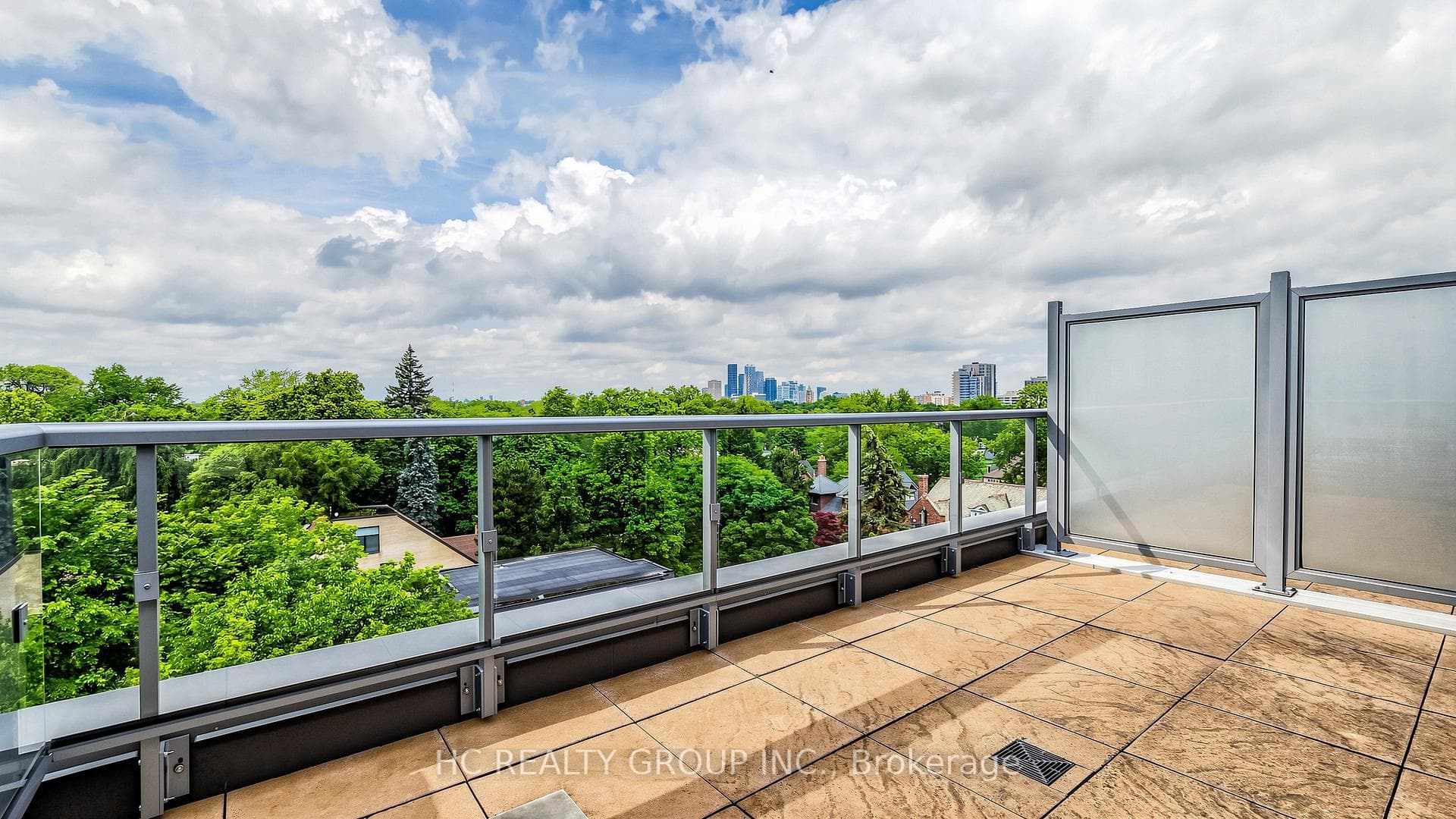 6 Parkwood Avenue Unit 701 photo 38