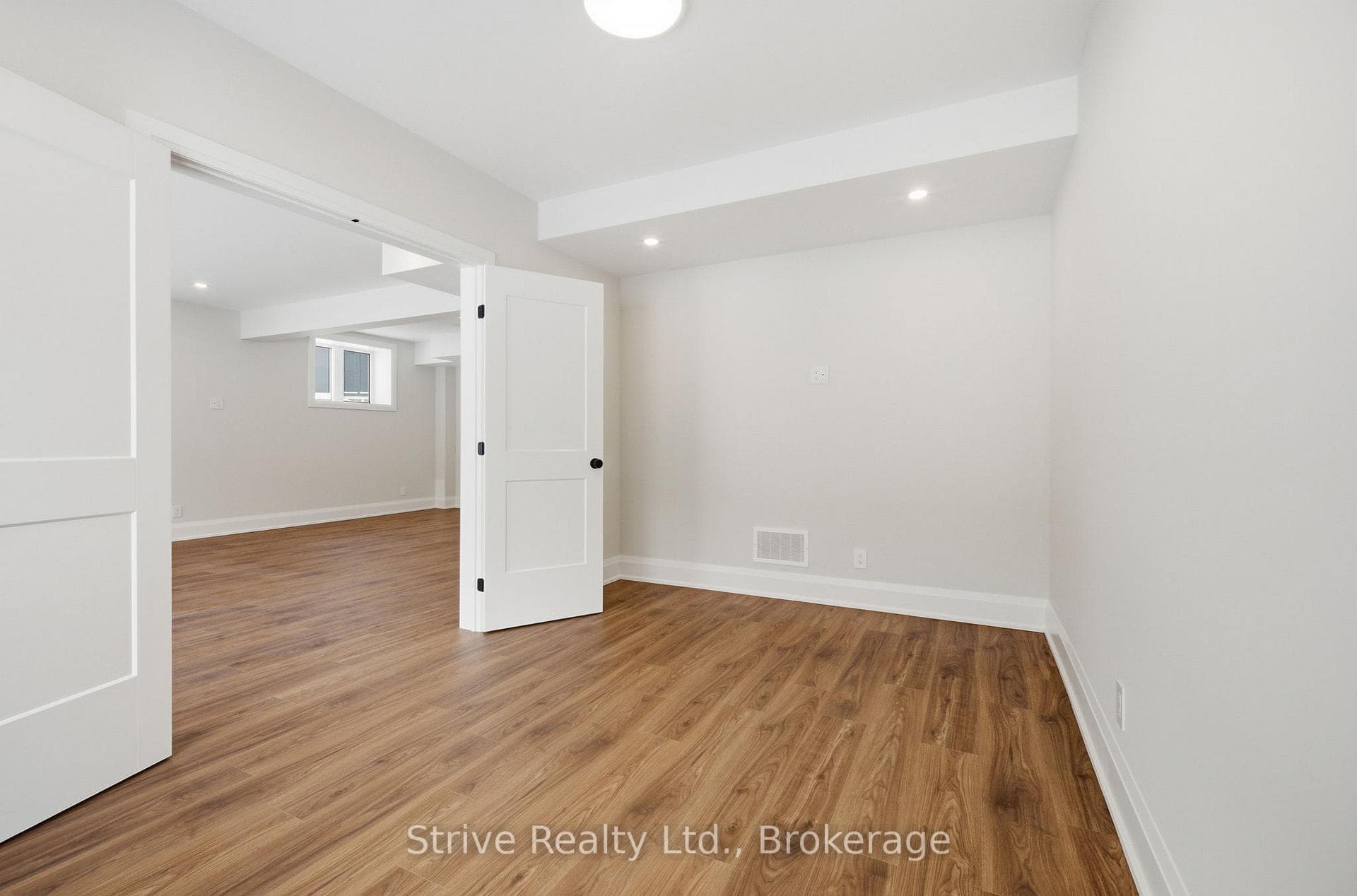 29 Northland Court photo 35