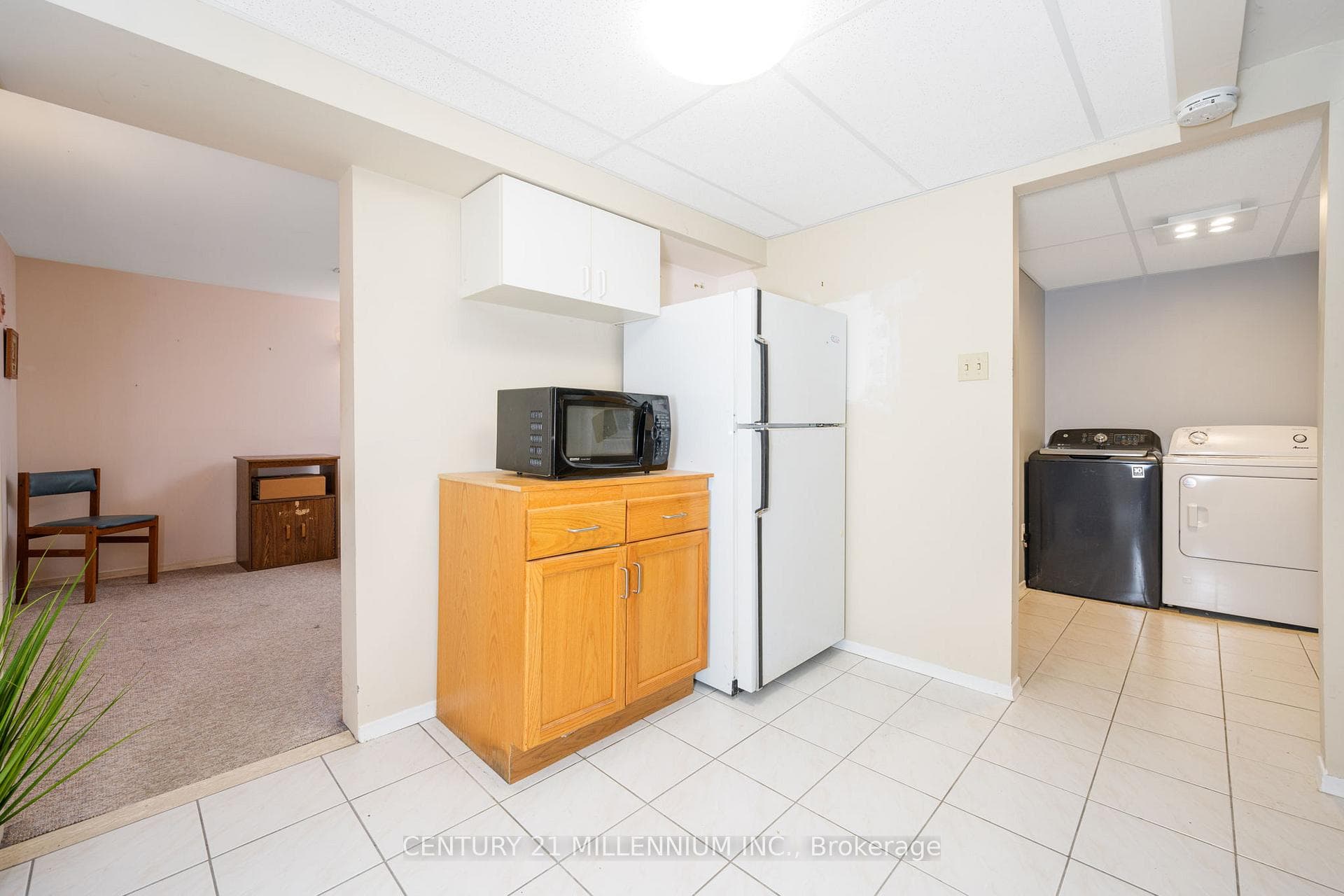 7 Drayton Crescent photo 19