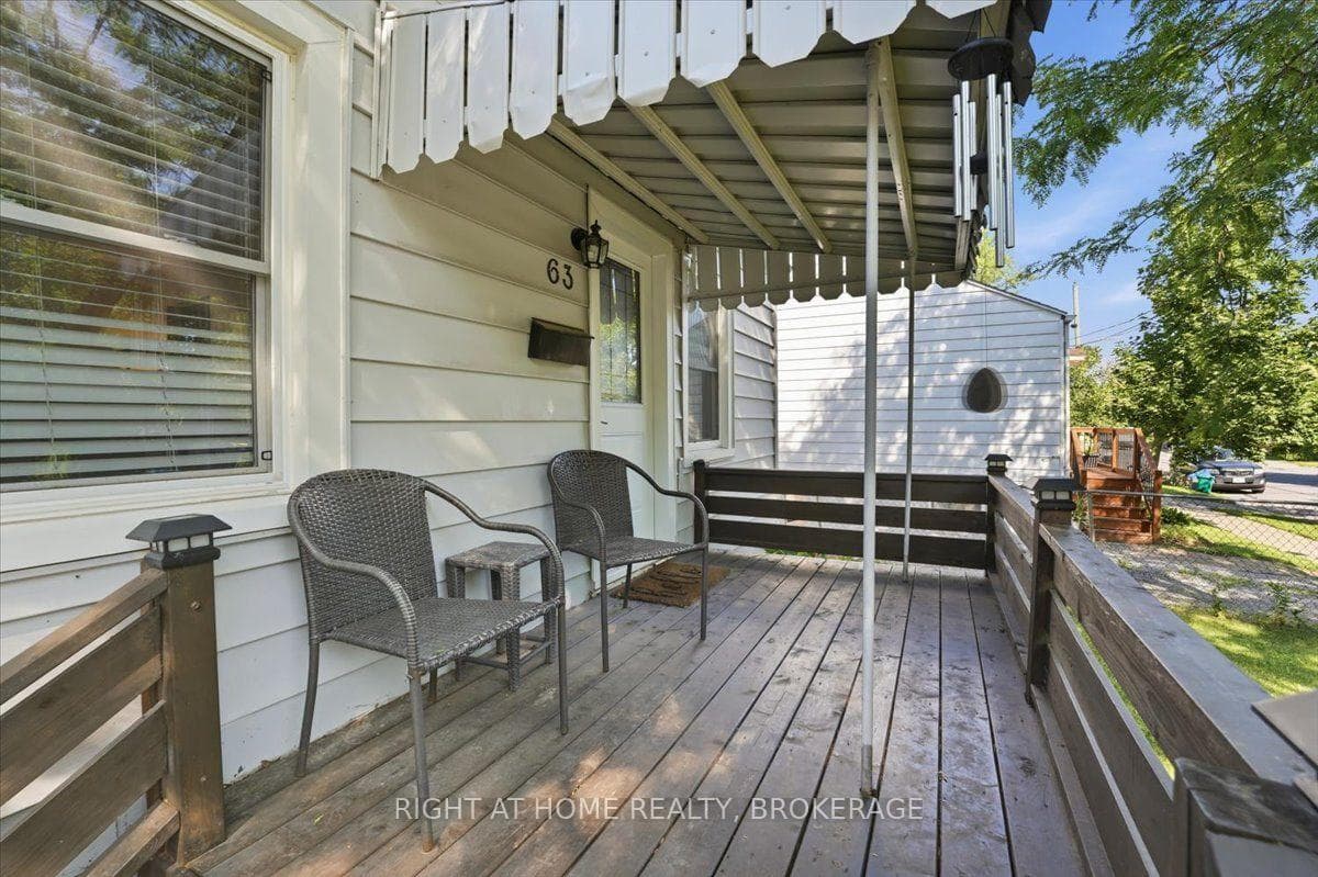 63 Plymouth Avenue photo 6