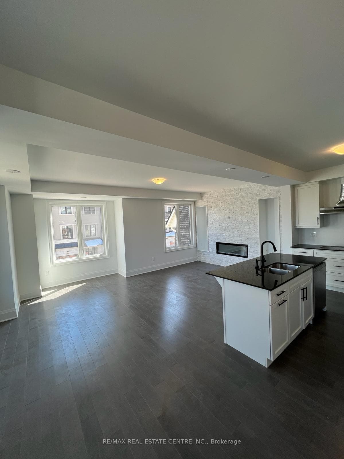4021 Saida Street photo 14