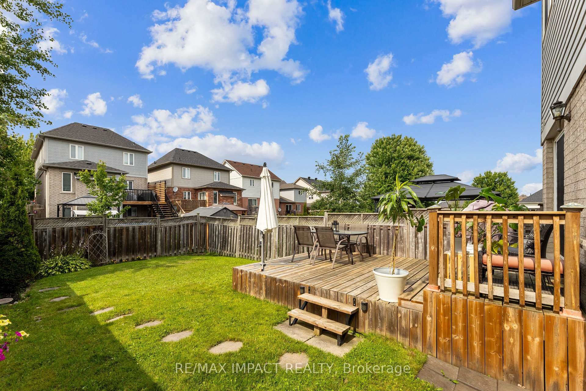 32 Dodds Square photo 29