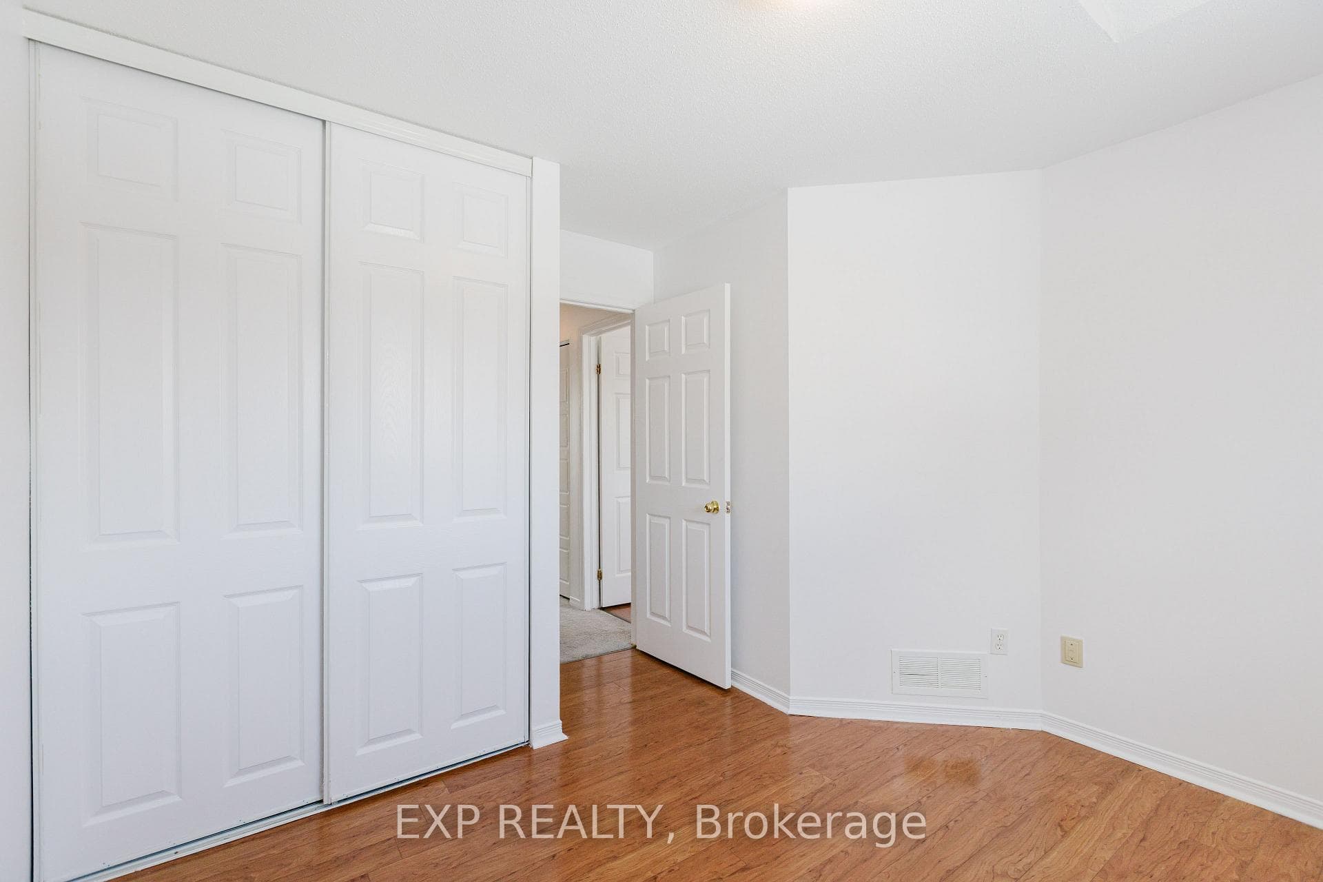 1116 Ballantyne Drive photo 25