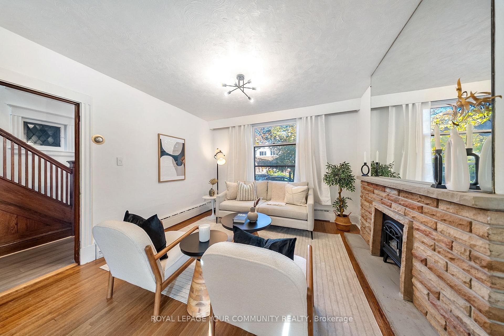 24 Patricia Drive photo 7