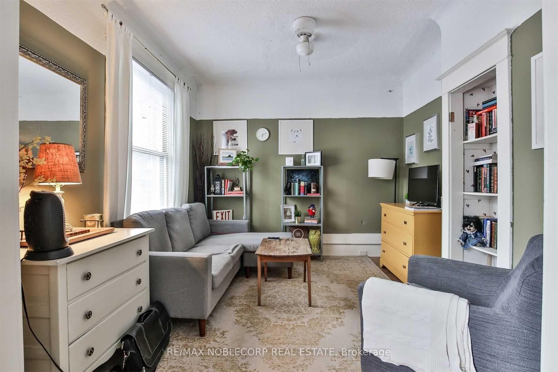 34 WINCHESTER Street Unit 4 photo 4