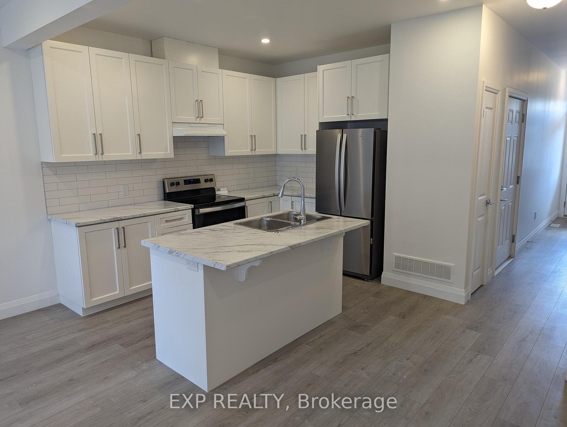 278 Hunter Street Unit 7 photo 14