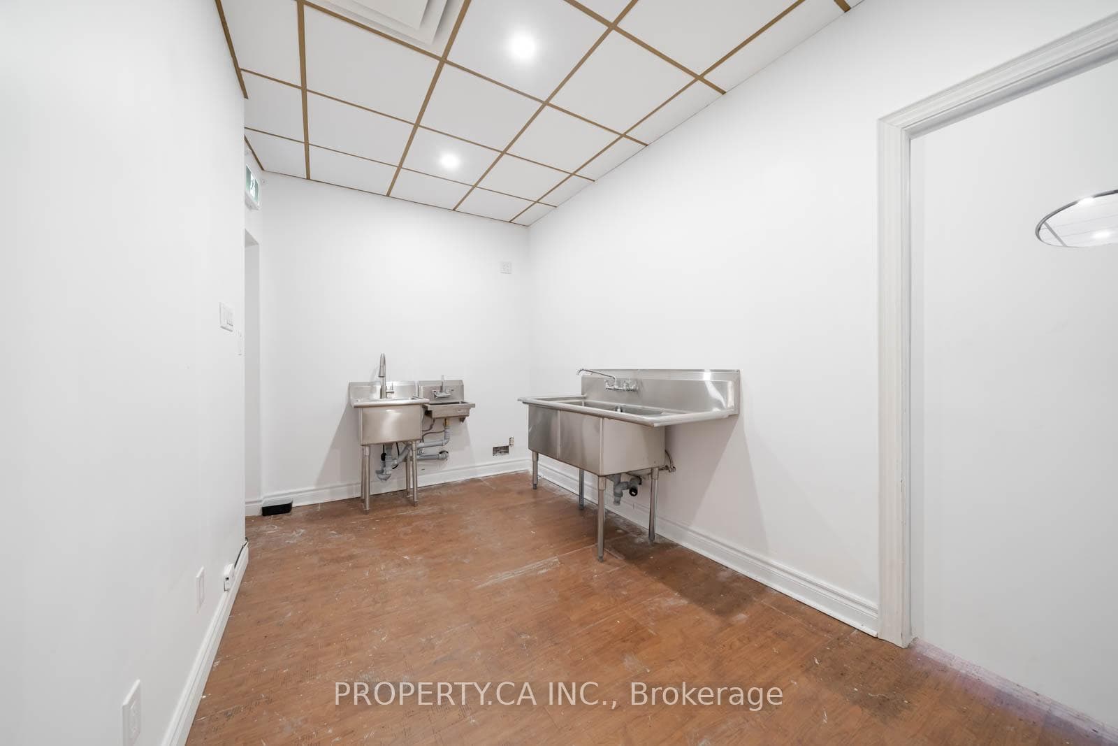 2657 Yonge Street Unit Main photo 15