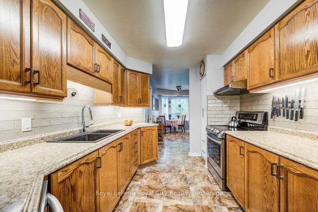 281 Bristol Street Unit 204 photo 16