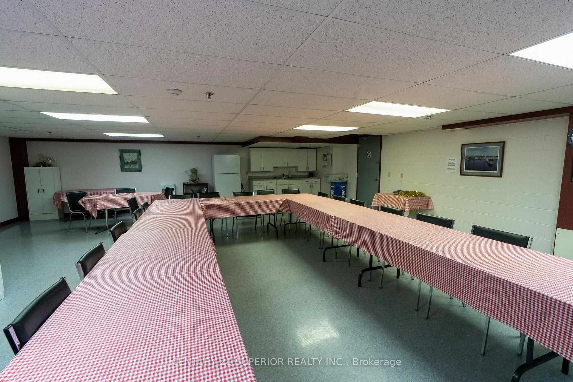 145 Fanshaw Street Unit 415 photo 22
