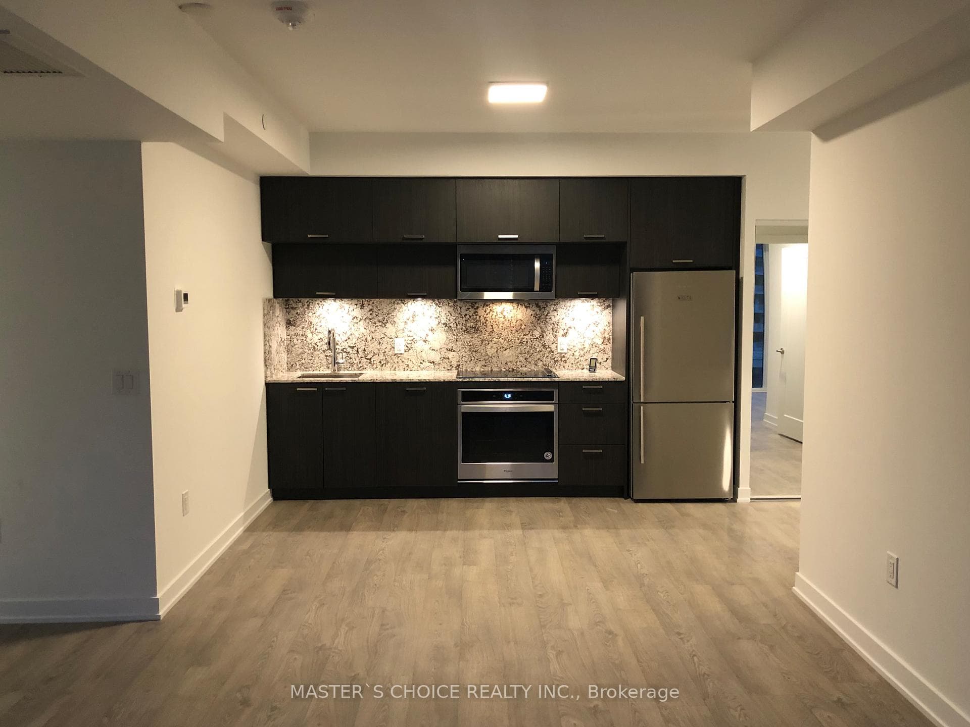 50 McCaul Street Unit 1212 photo 8