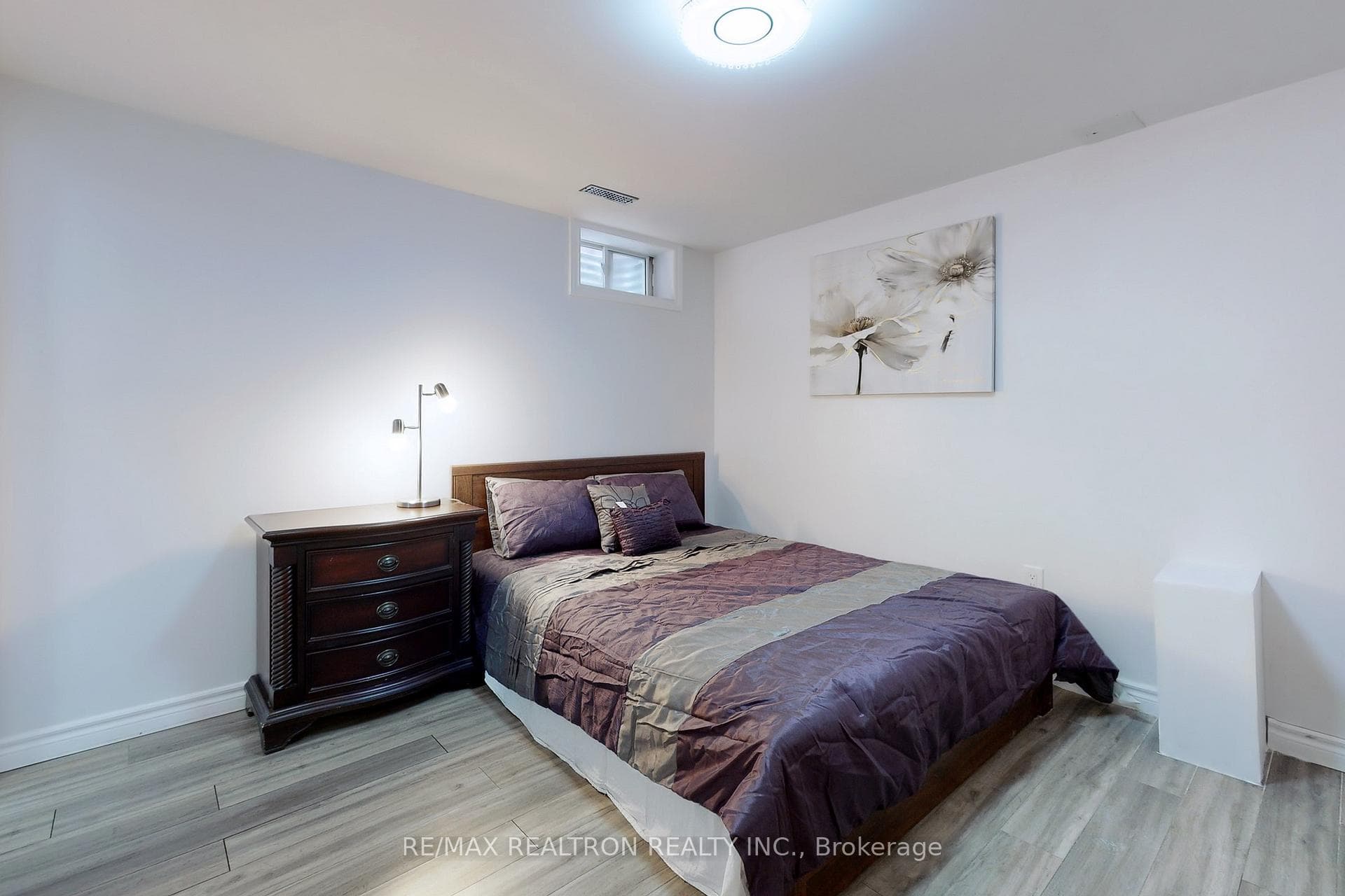 32 Subrisco Avenue Unit Bsmt photo 10