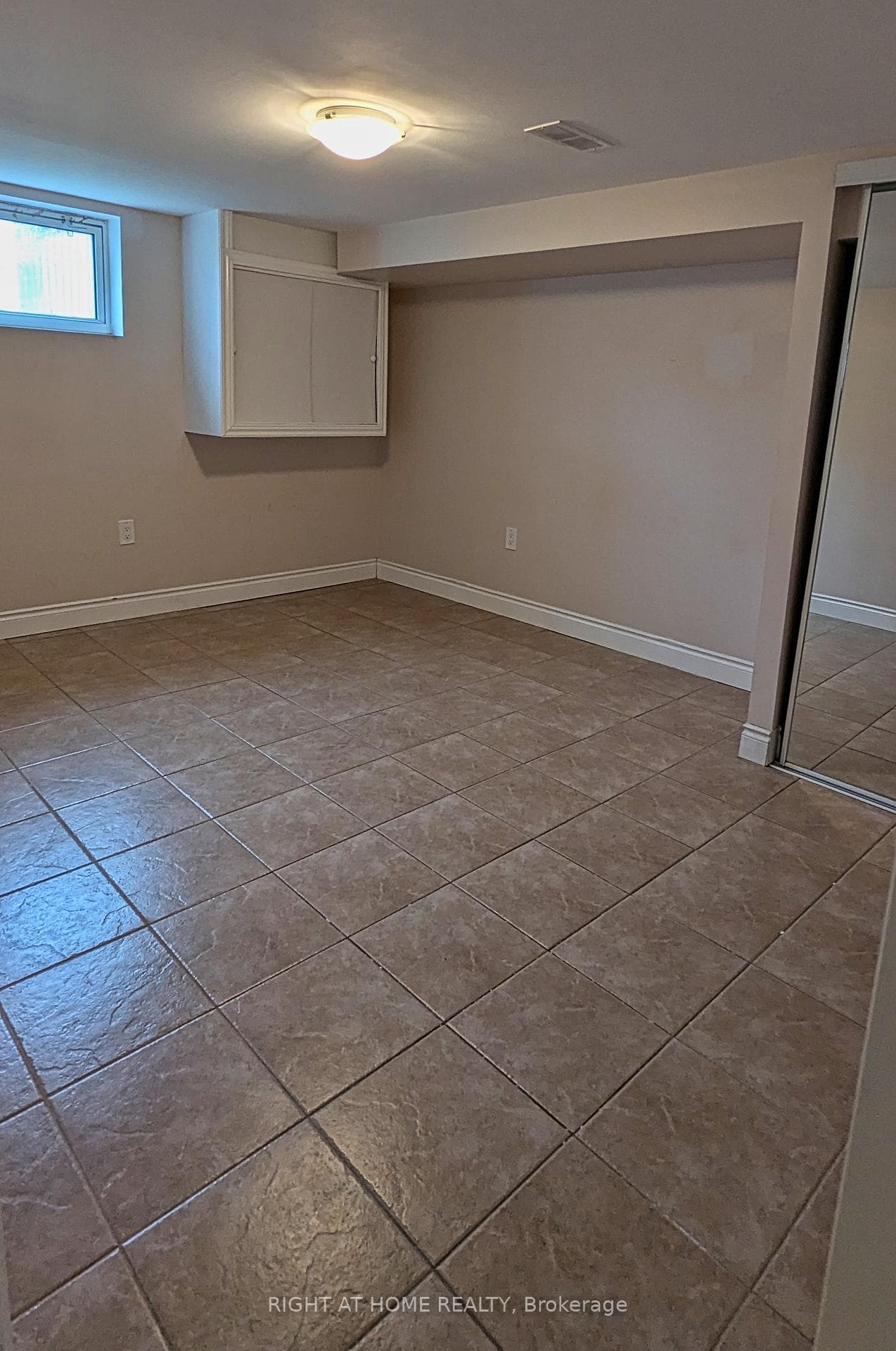 48 Burcher Road Unit Bsmt photo 9
