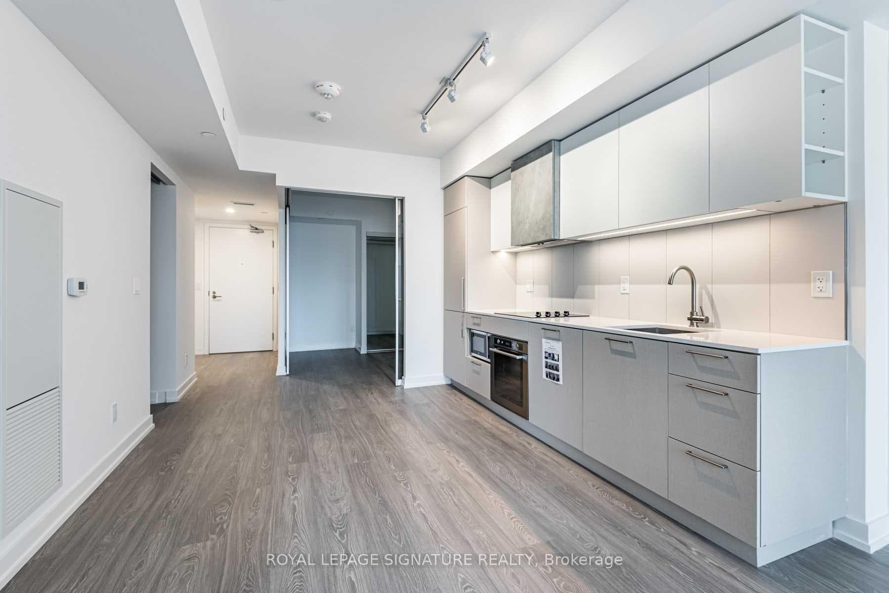 19 Western Battery Road Unit 3209 photo 2