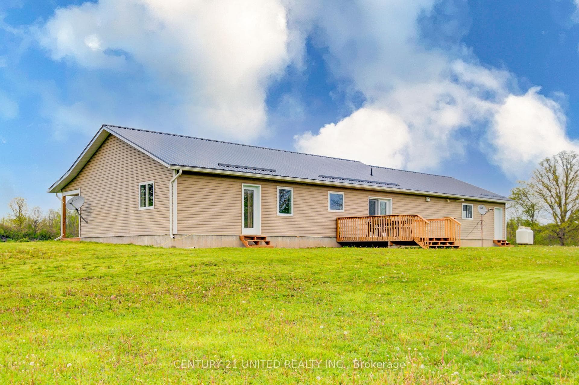 66 Williams Road photo 28