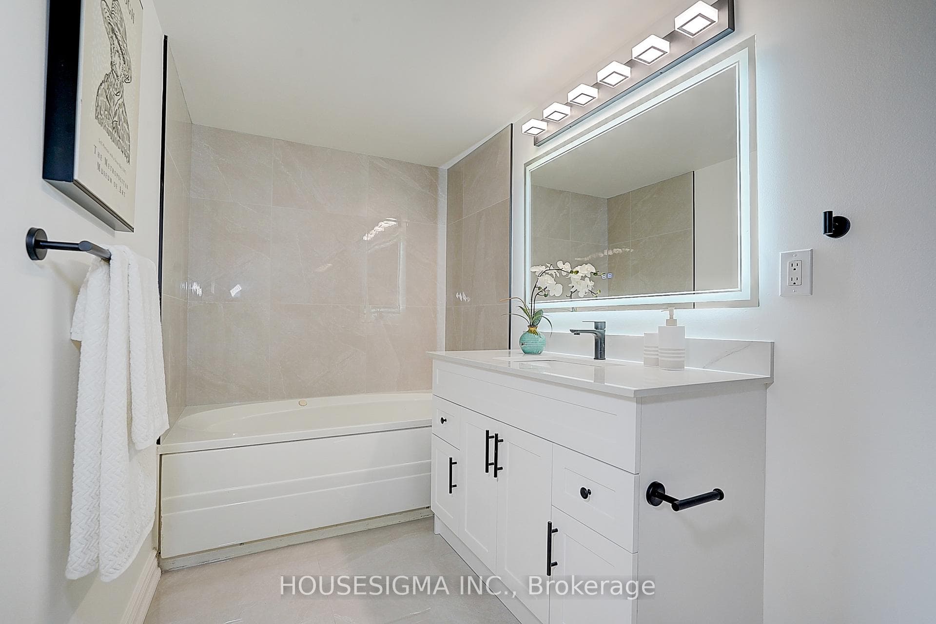 7805 Bayview Avenue Unit 1123 photo 20