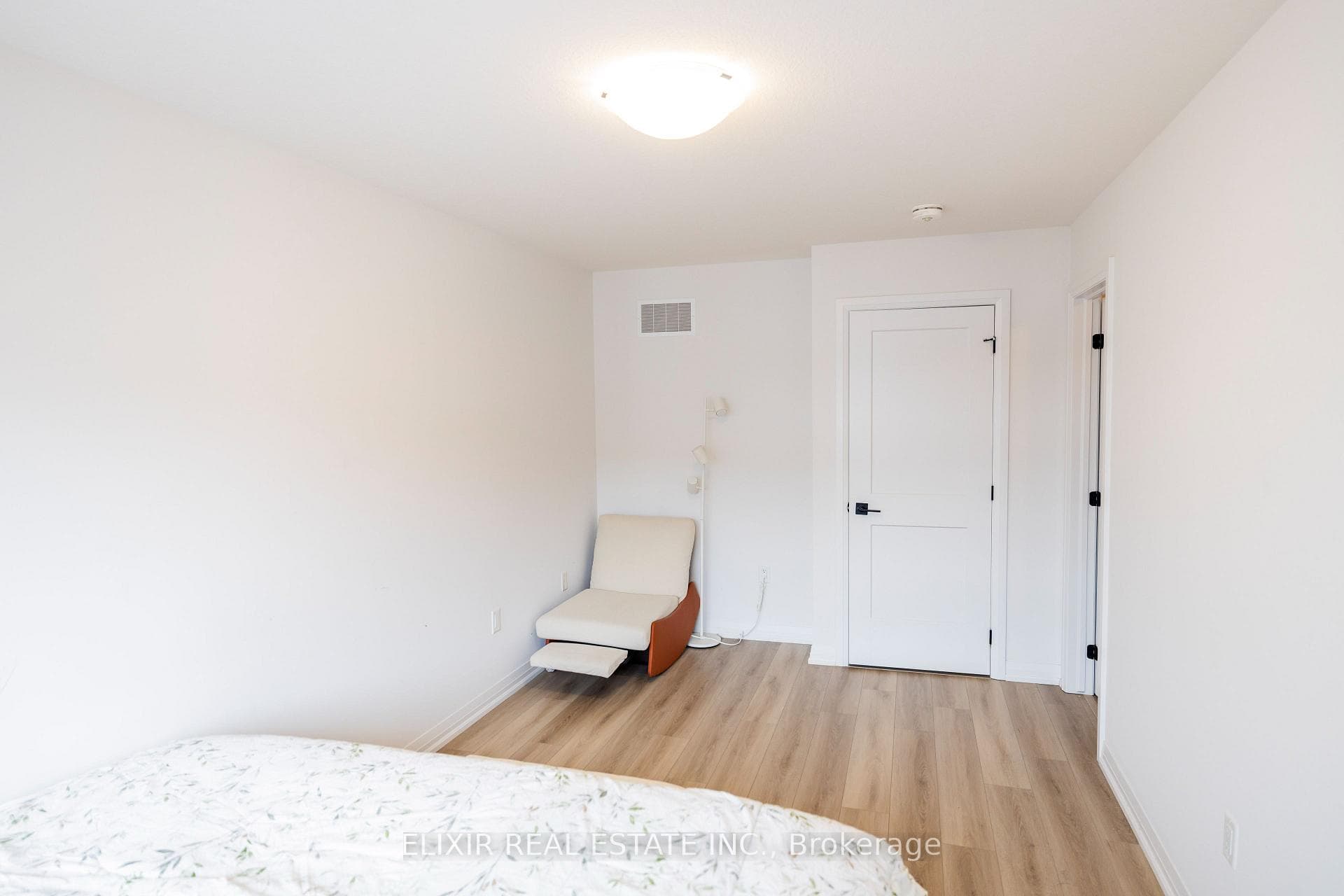 55 Tom Brown Drive Unit 48 photo 32