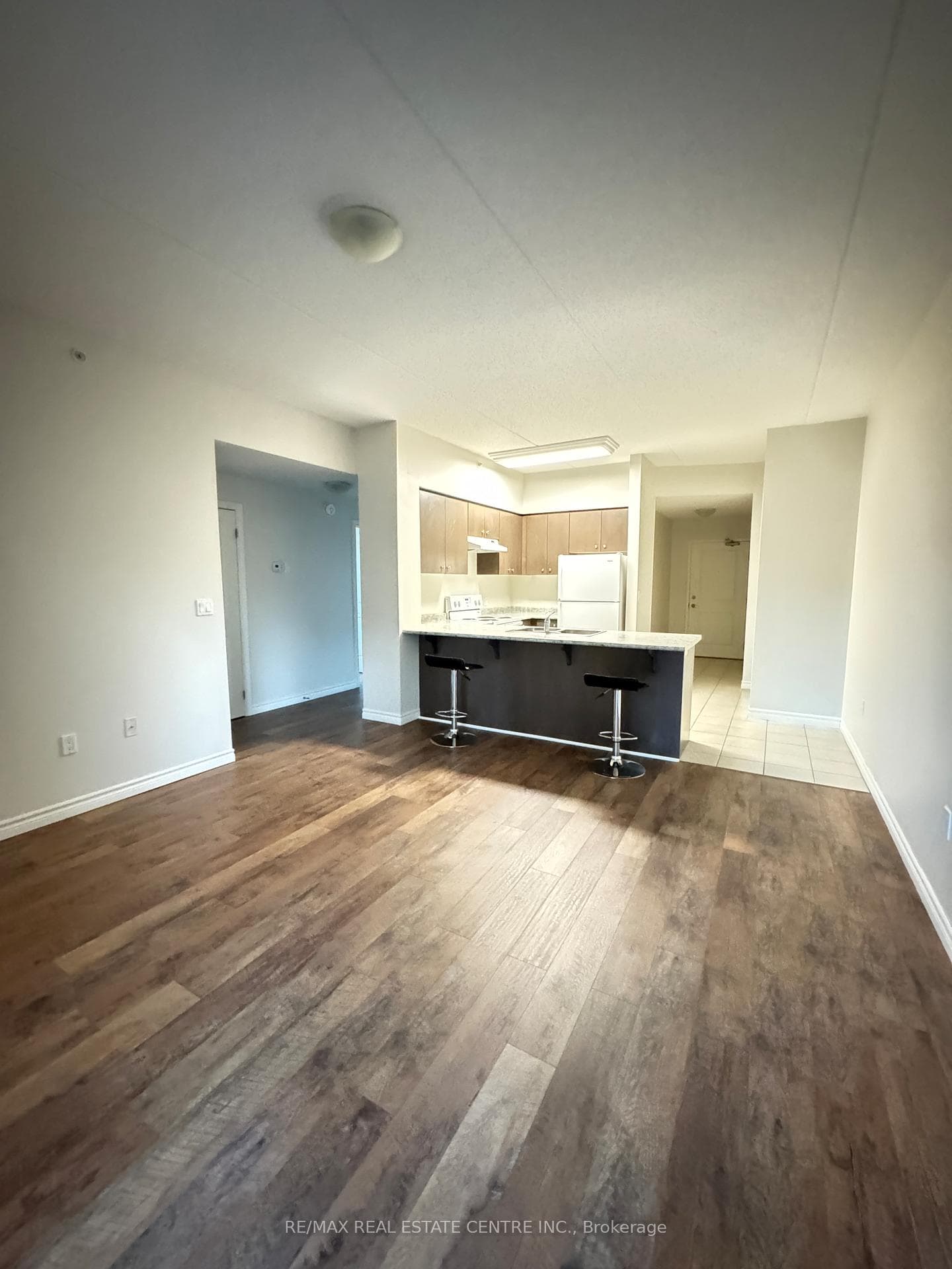 1083 Gordon Street Unit 111 photo 5