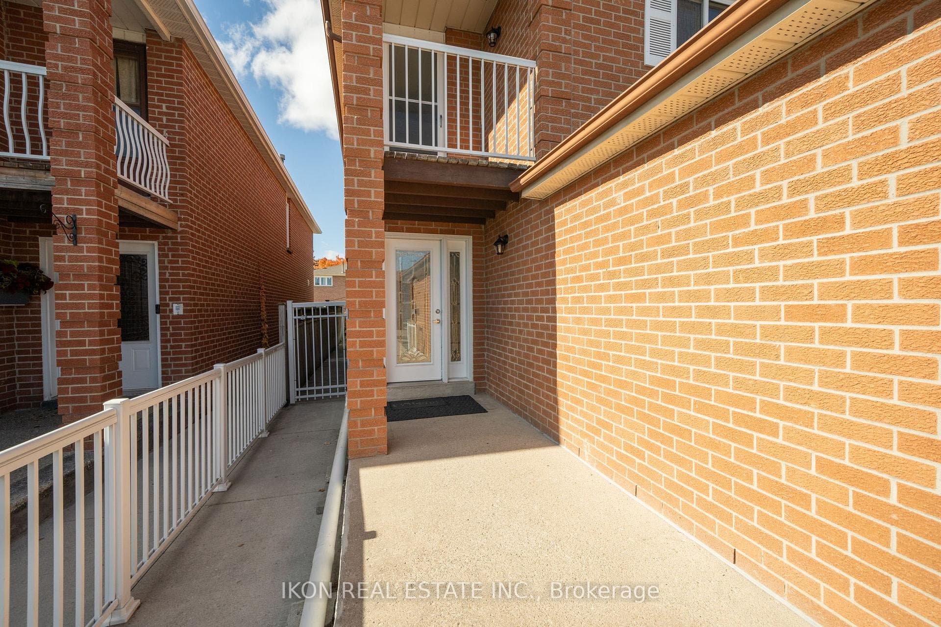 182 Tall Grass Trail photo 3