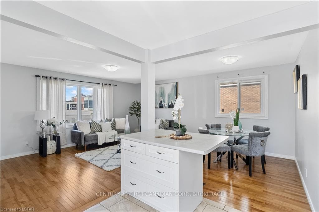 332 BELFIELD Street photo 12
