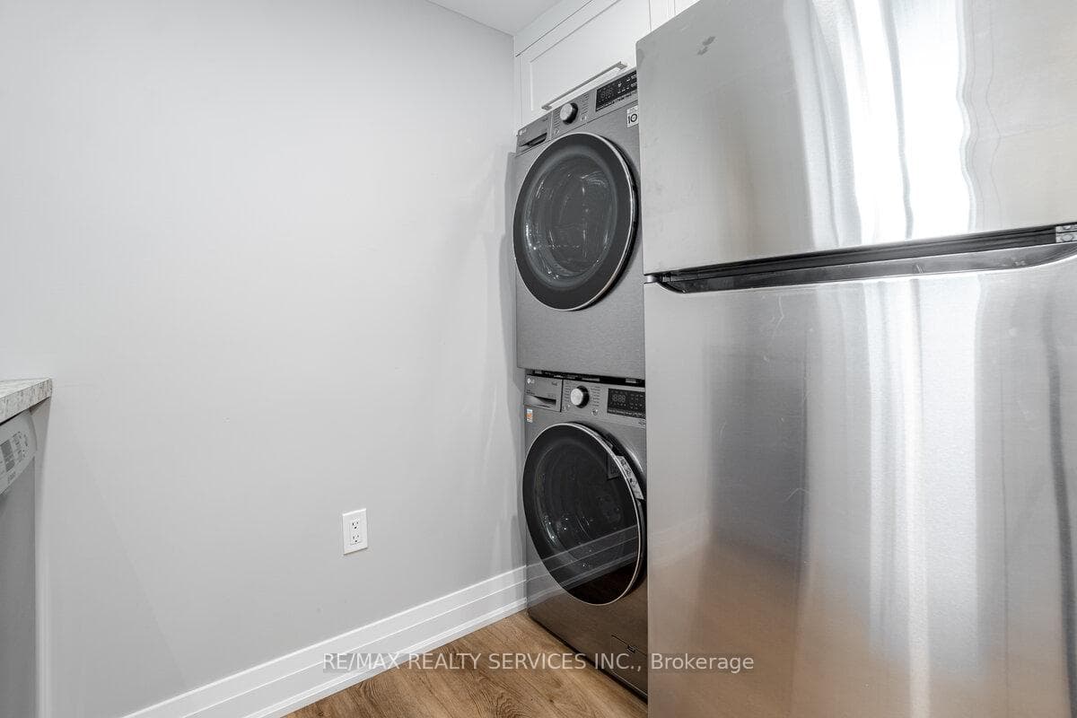 156 Vodden Street photo 28