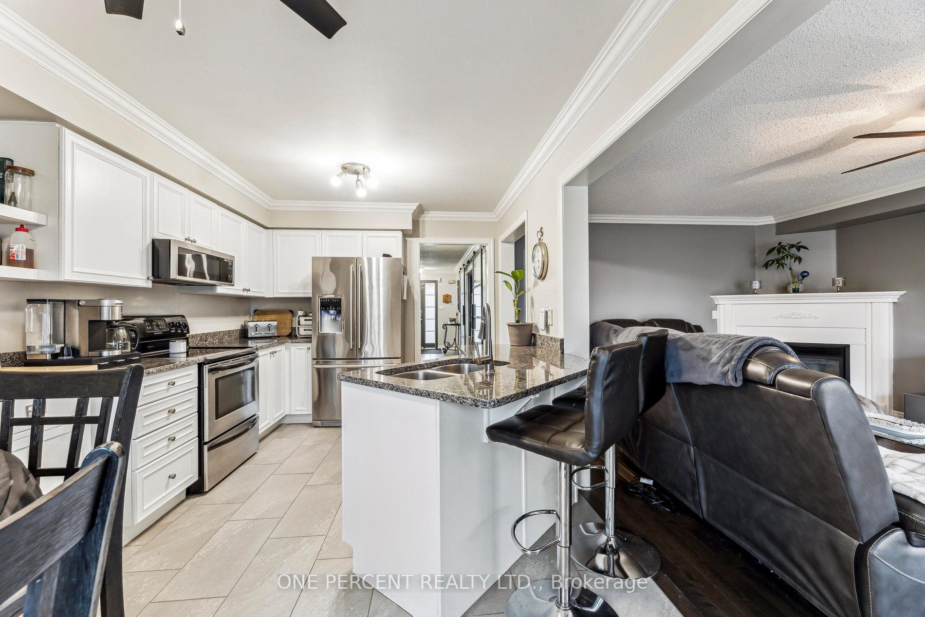 25 Glen Eagles Drive photo 8
