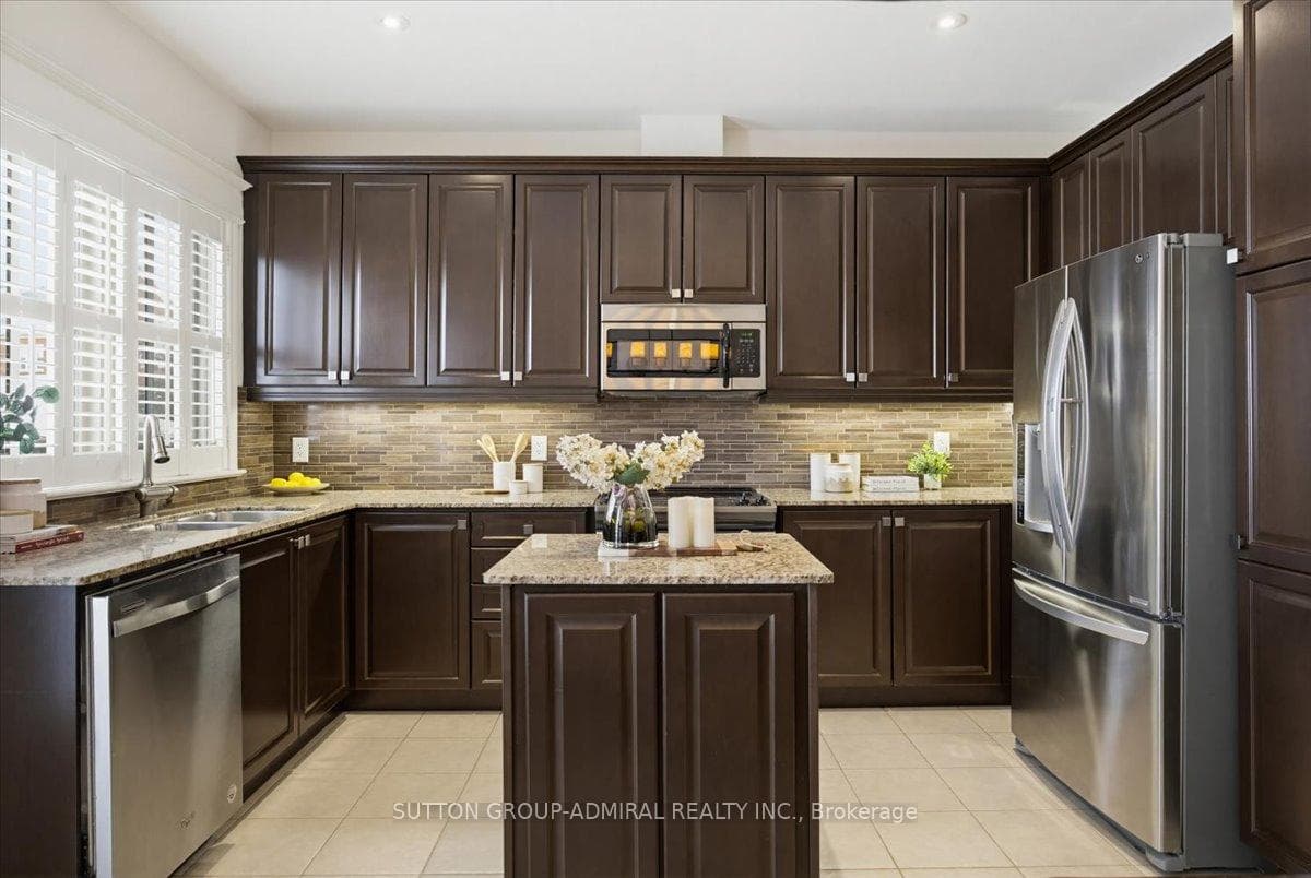 68 Southvale Drive photo 15