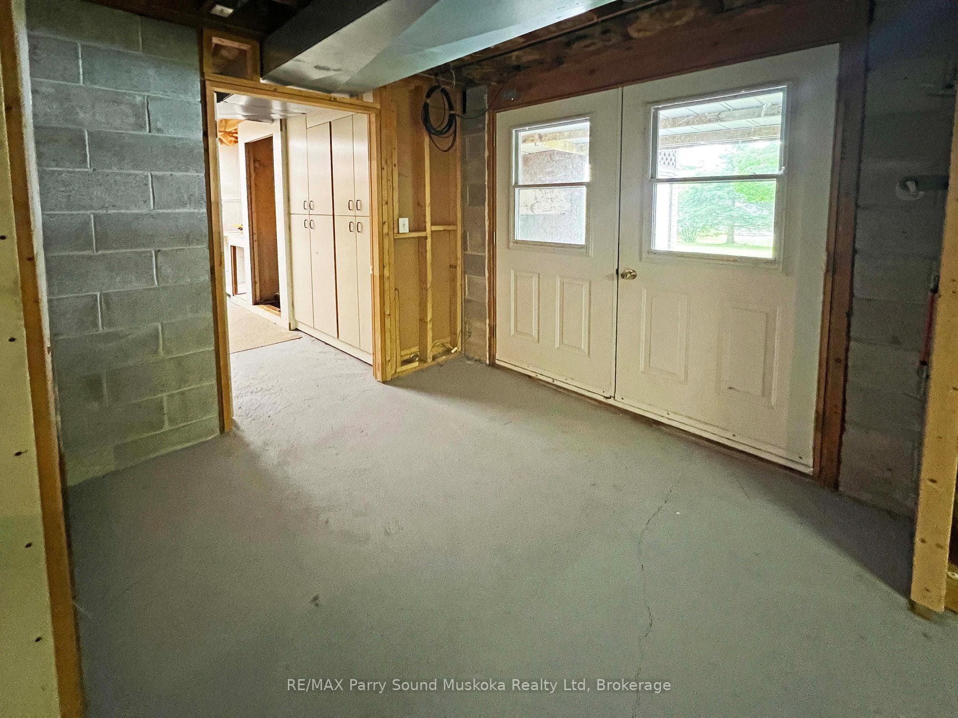 Convenient double-door walkout on lower level