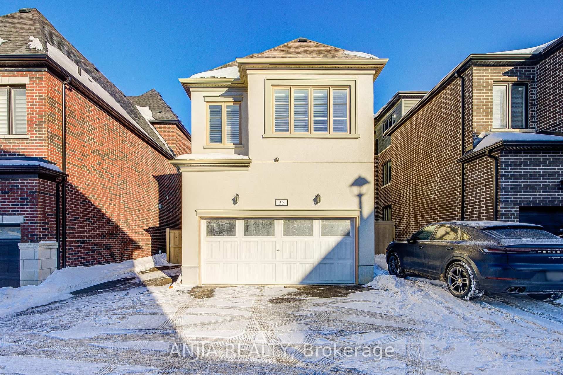 35 York Downs Boulevard photo 46