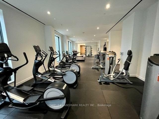 39 Roehampton Avenue Unit 2601 photo 5