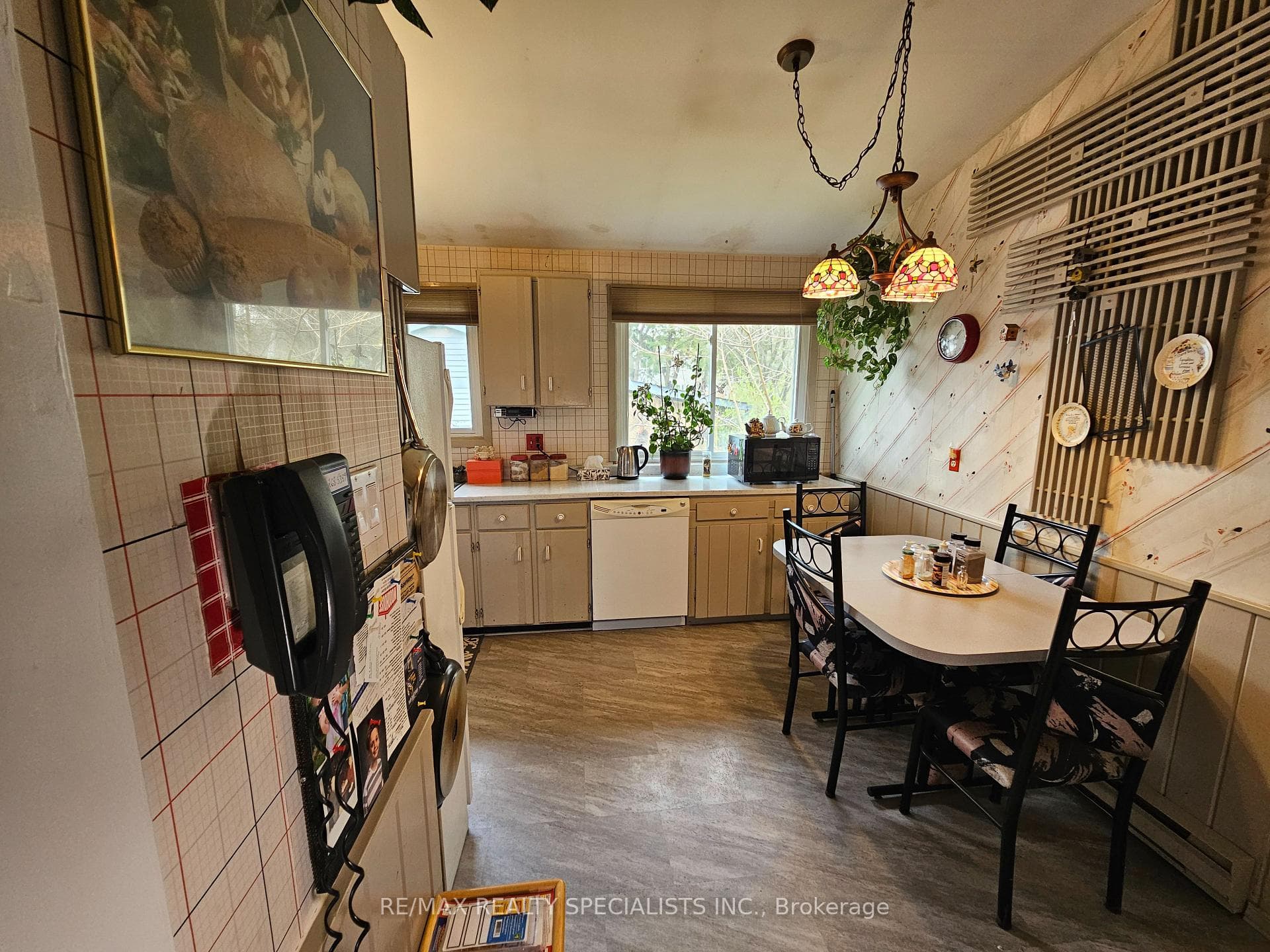 914 JANETTE Street photo 14