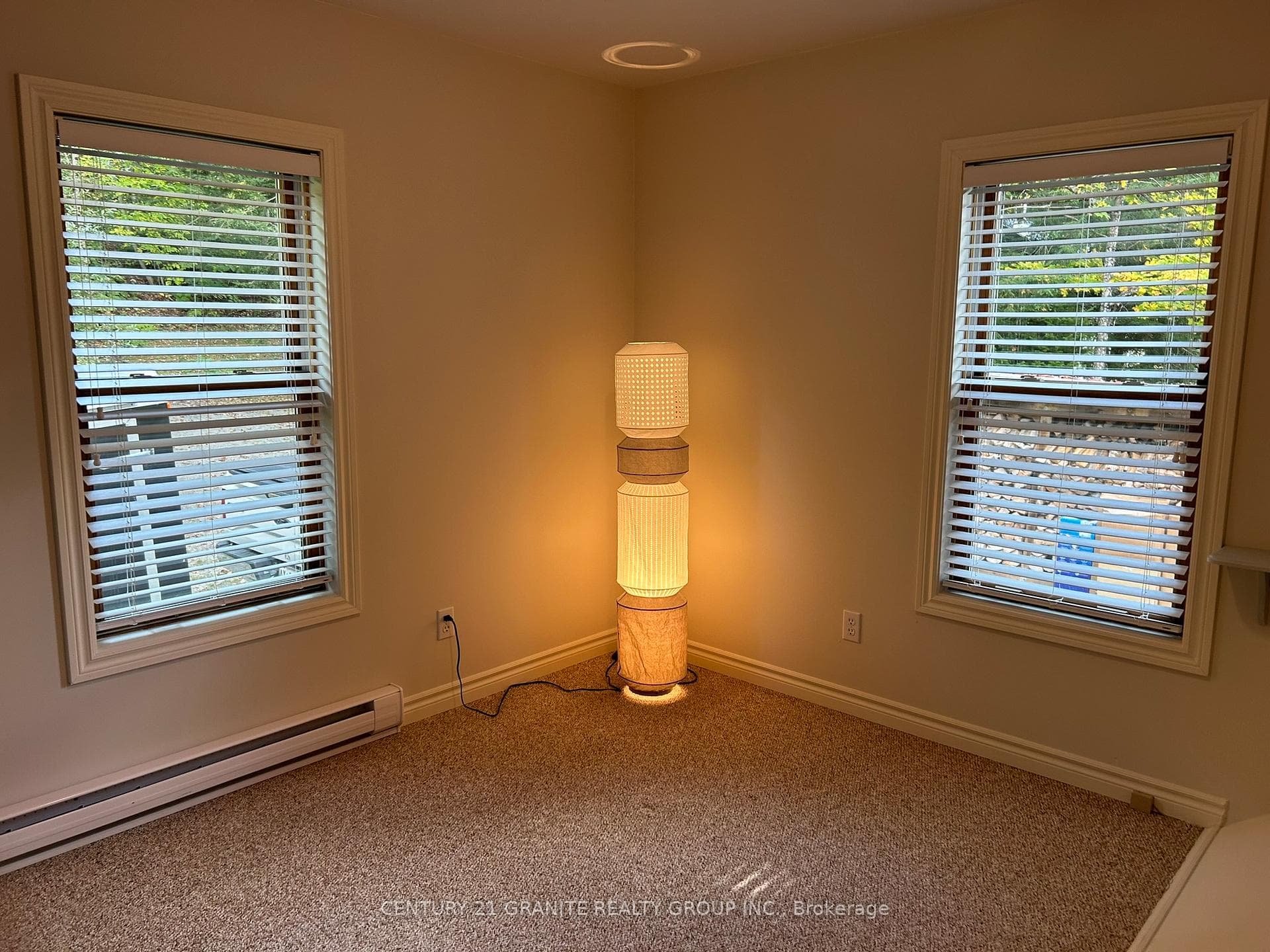52 Tait Lane photo 17