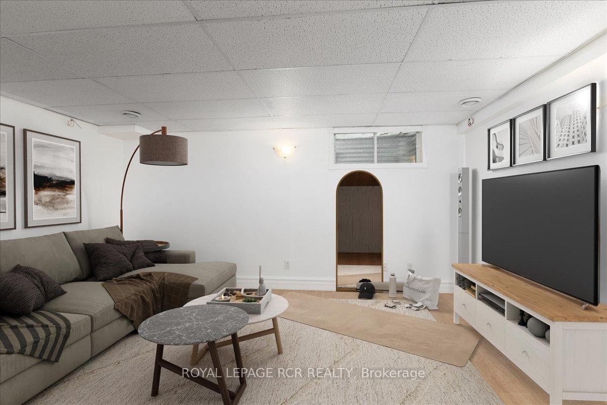 315 Crowder Boulevard photo 21