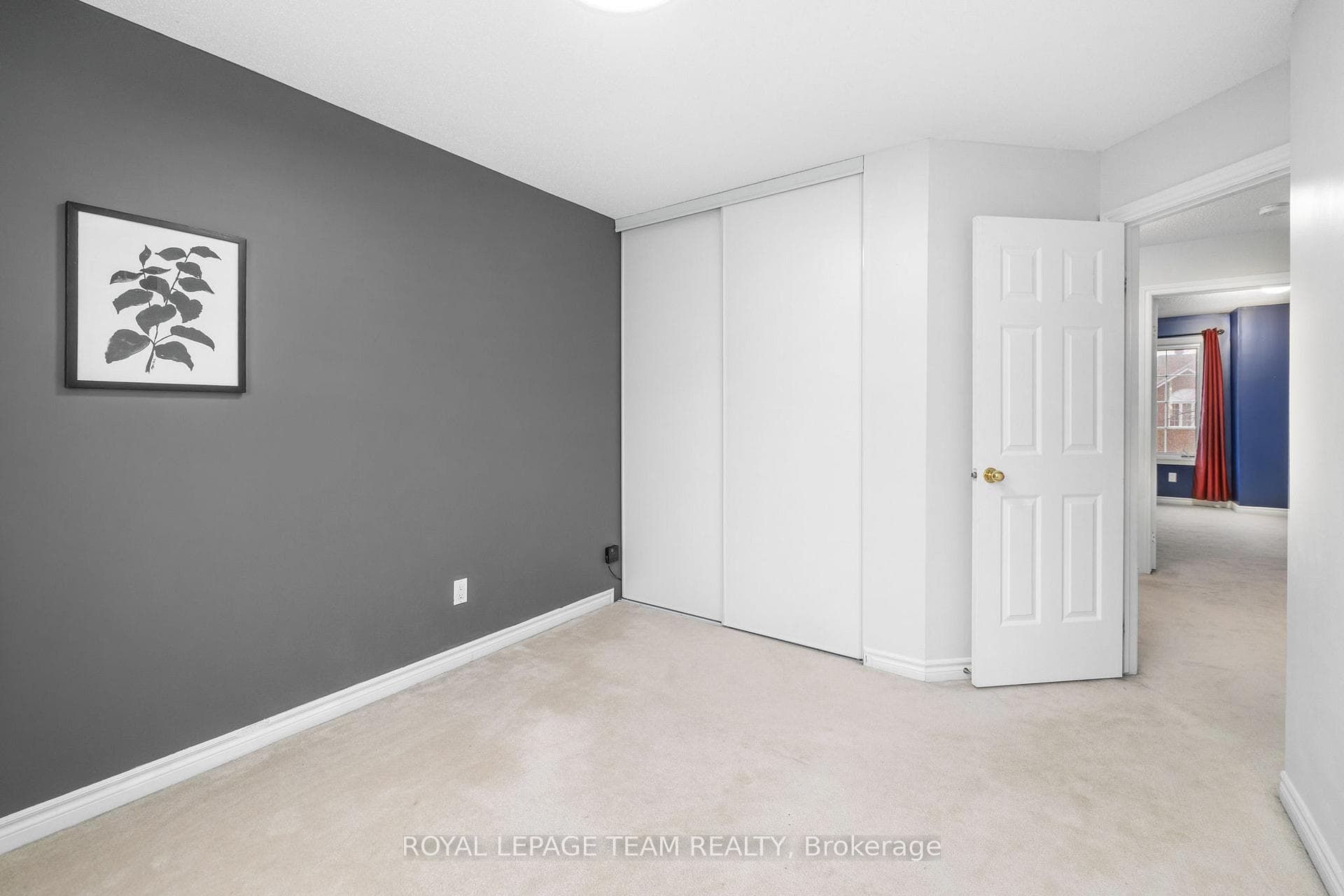 189 Gray Crescent photo 27