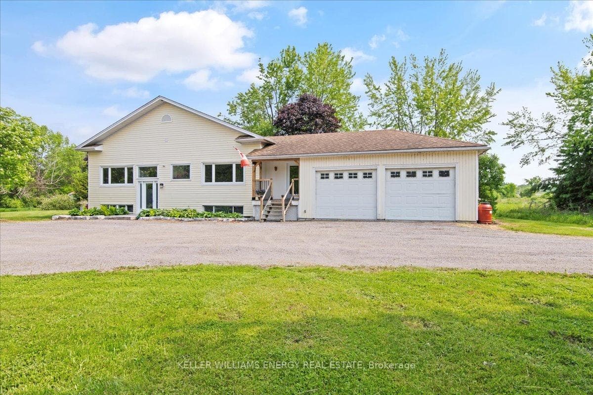 2370 Bruce Road photo 2