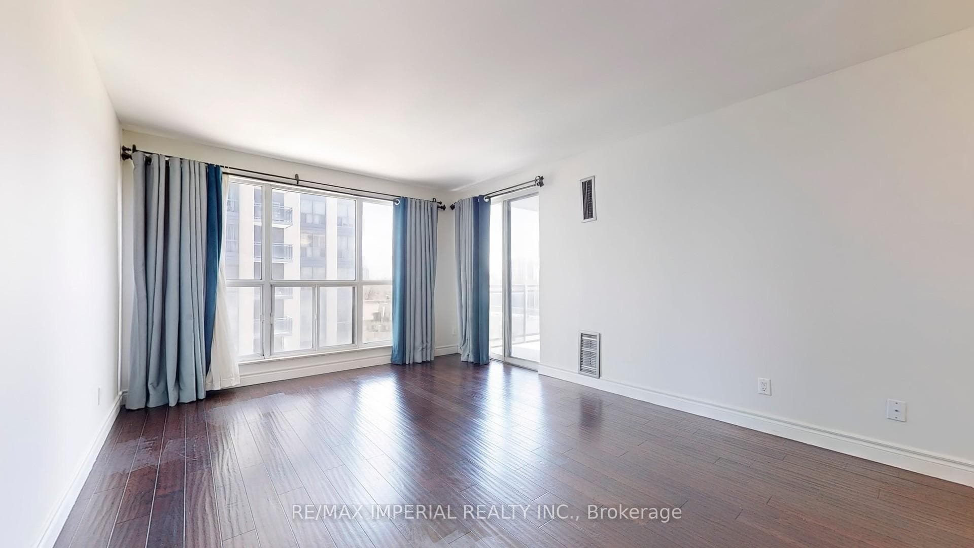 18 Hollywood Avenue Unit 603 photo 32