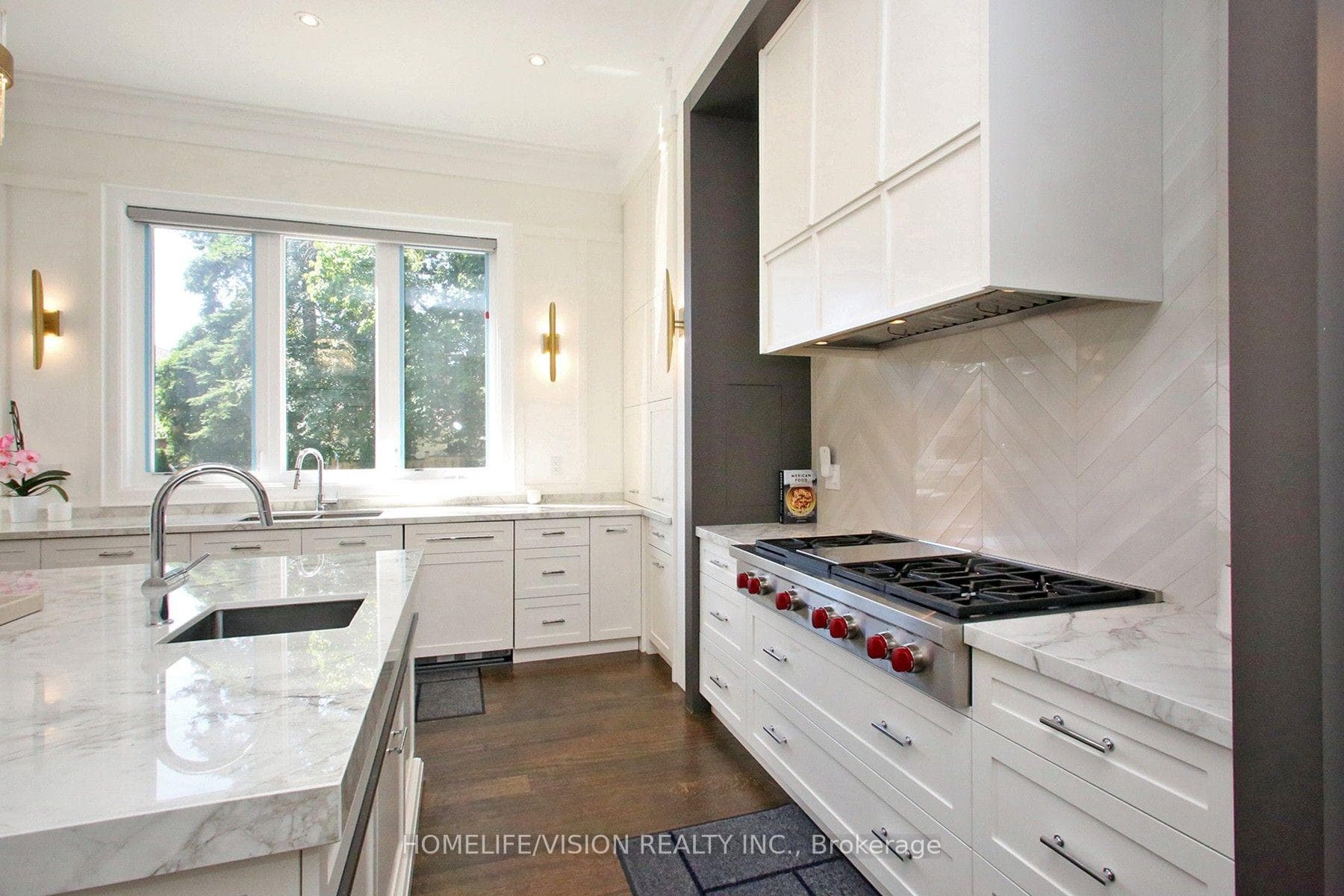 35 Longwood Drive photo 25
