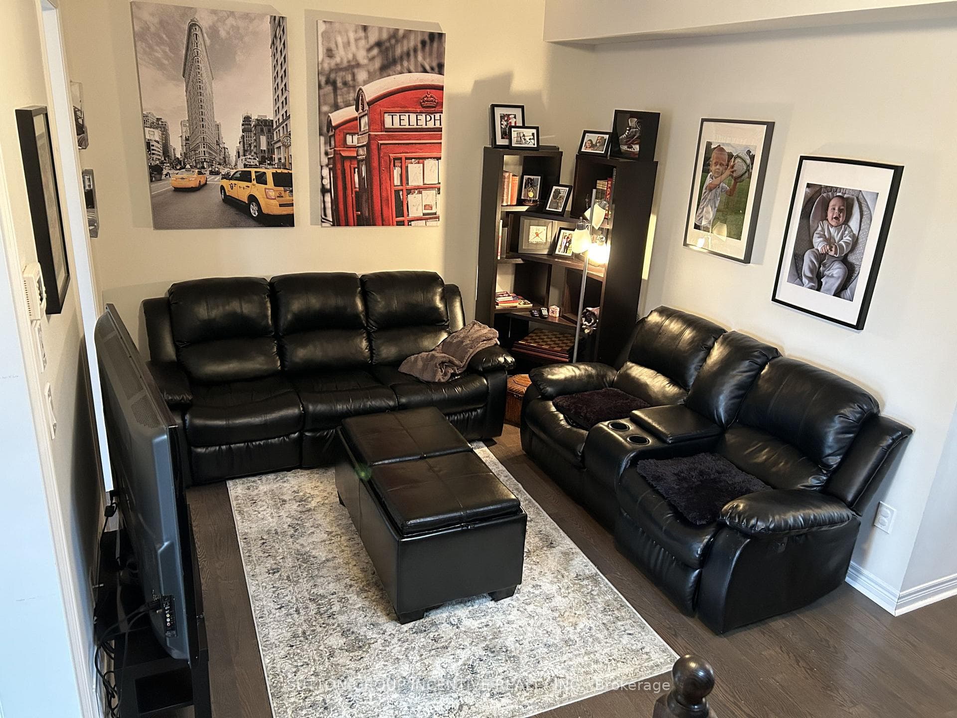 52 Snelgrove Crescent photo 6