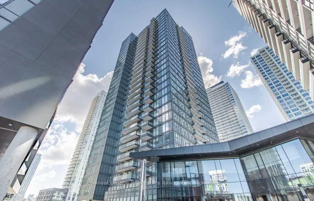70 Queens Wharf Road Unit 601 photo 1