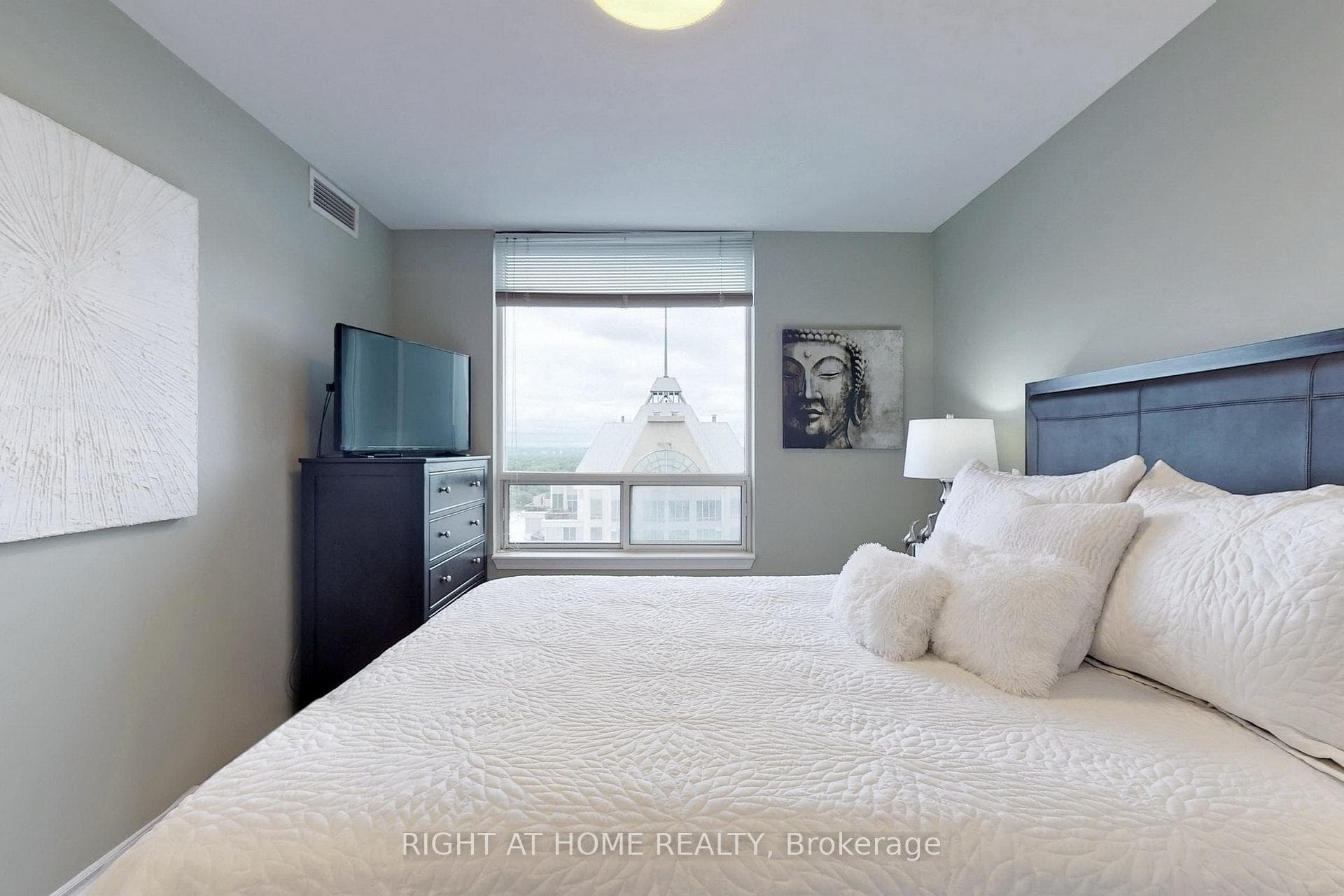 3 Rean Drive Unit 2201 photo 29